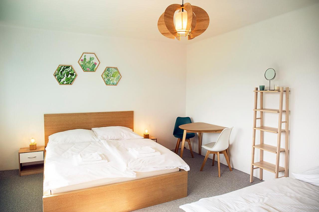 Rodinny Apartman Příbor Exteriör bild